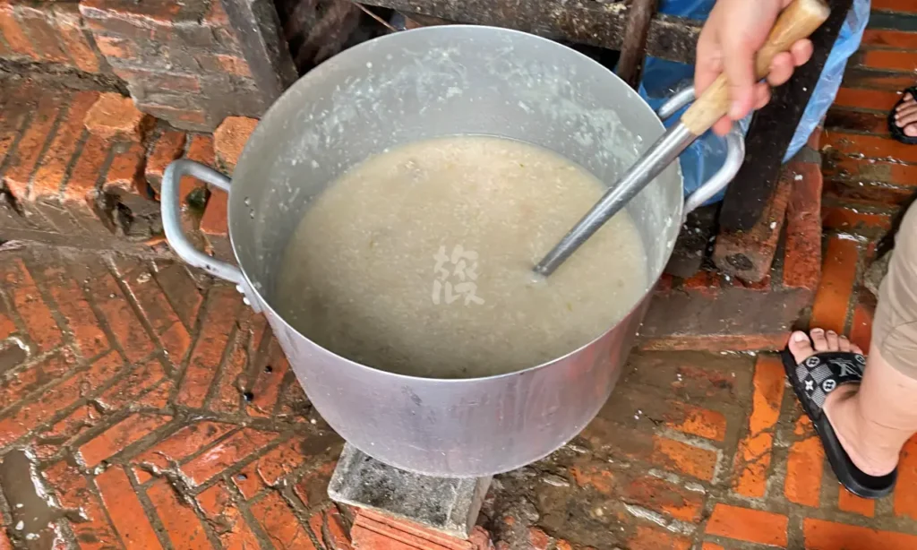 Morning Porridge Stallのお粥の鍋