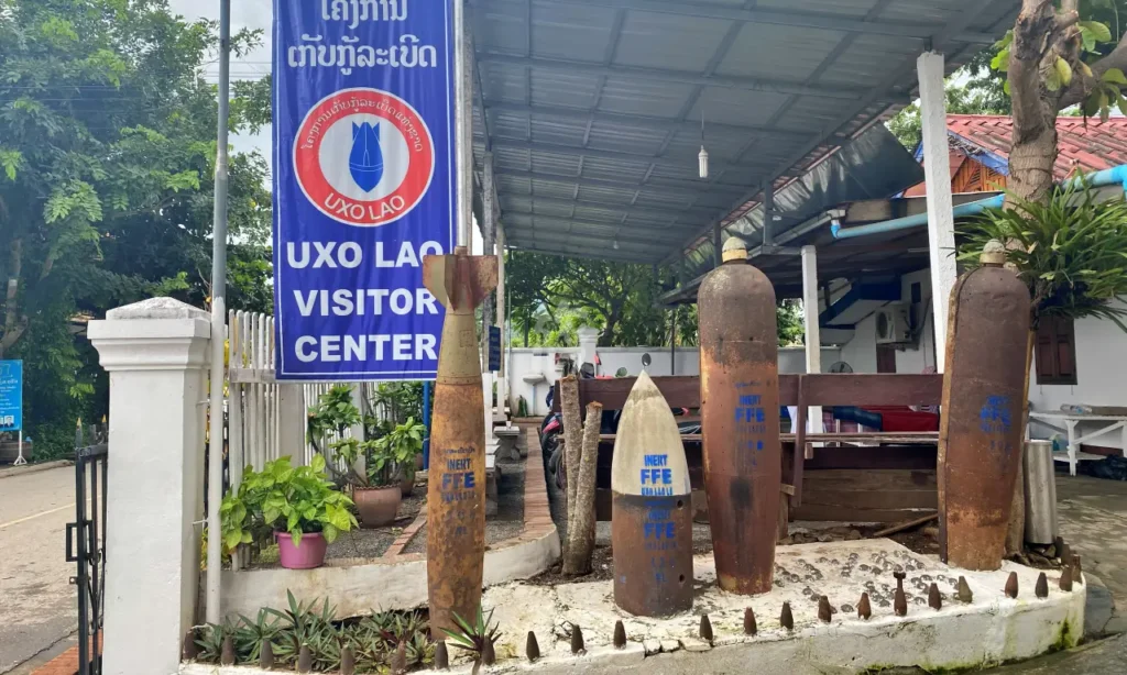 UXO LAO Visitor Centerの入り口