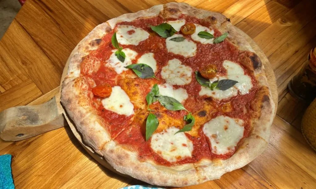 マルゲリータピザ