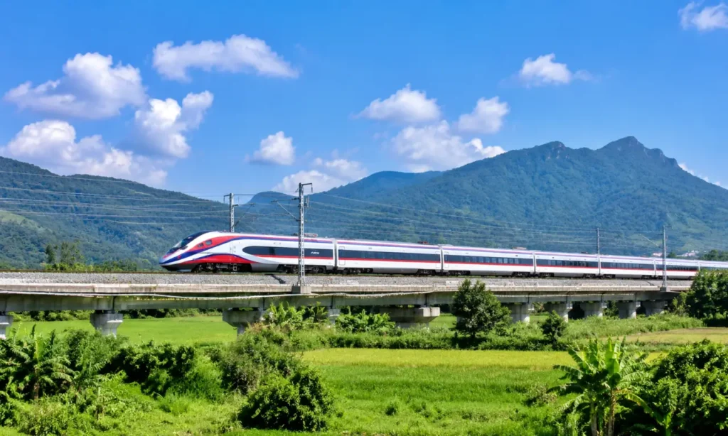 ラオスの鉄道をイメージした画像