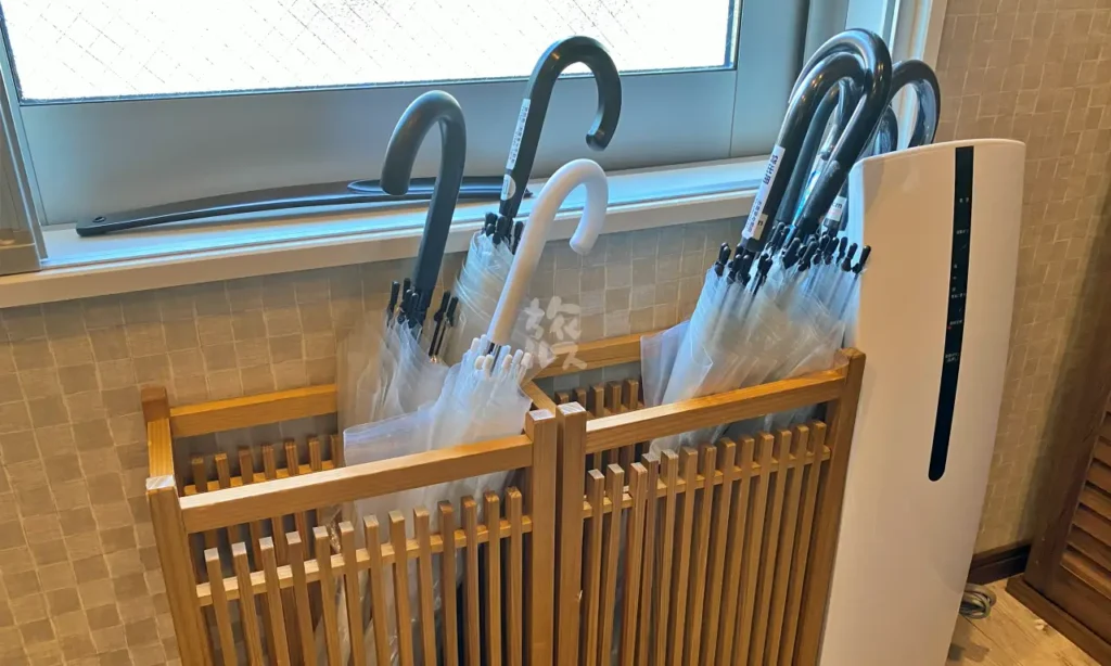 Umbrellas Available for Rent for Guests at Oyado Nene Heiwajima