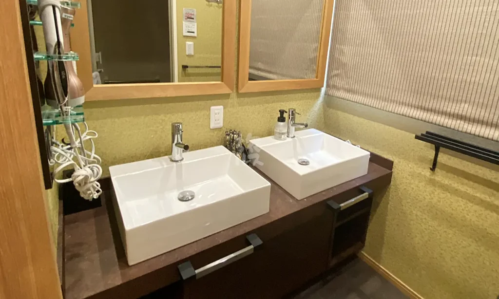 The Sink at Oyado Nene Heiwajima