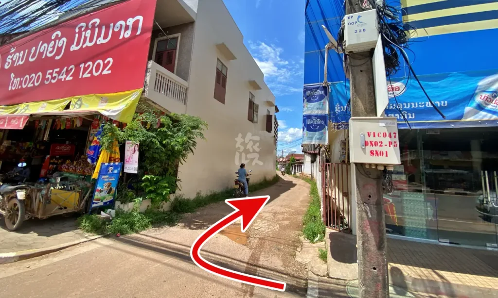abile.に行く際の道順（大通りから細い路地に曲がるところ）